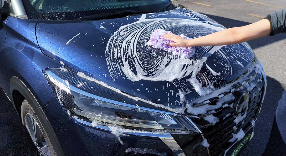 コーティング車も洗車は必要？正しい洗車方法や注意点、おすすめの洗車用品を徹底解説！